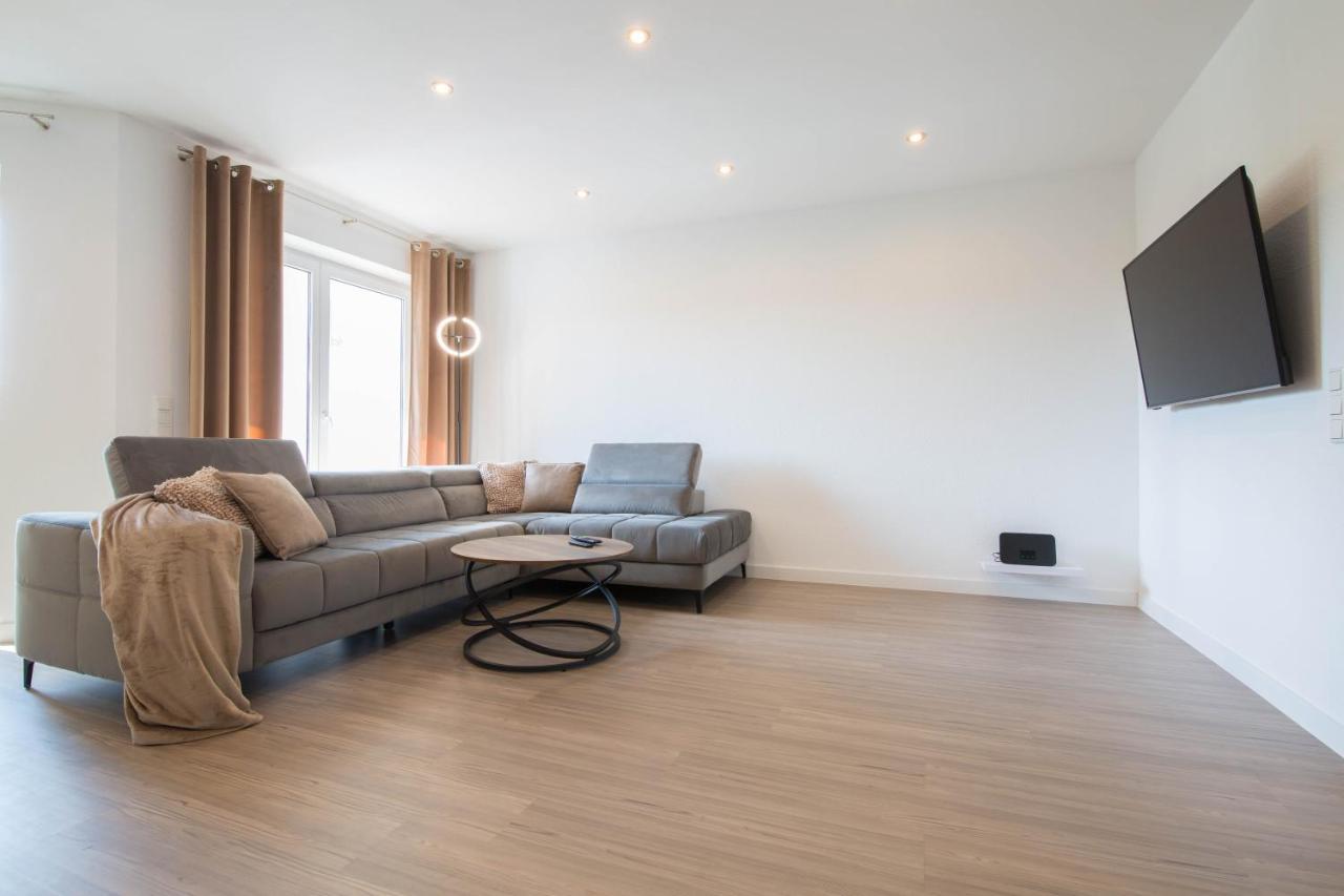 Luxury Luisenthal Apartment Voelklingen Bagian luar foto
